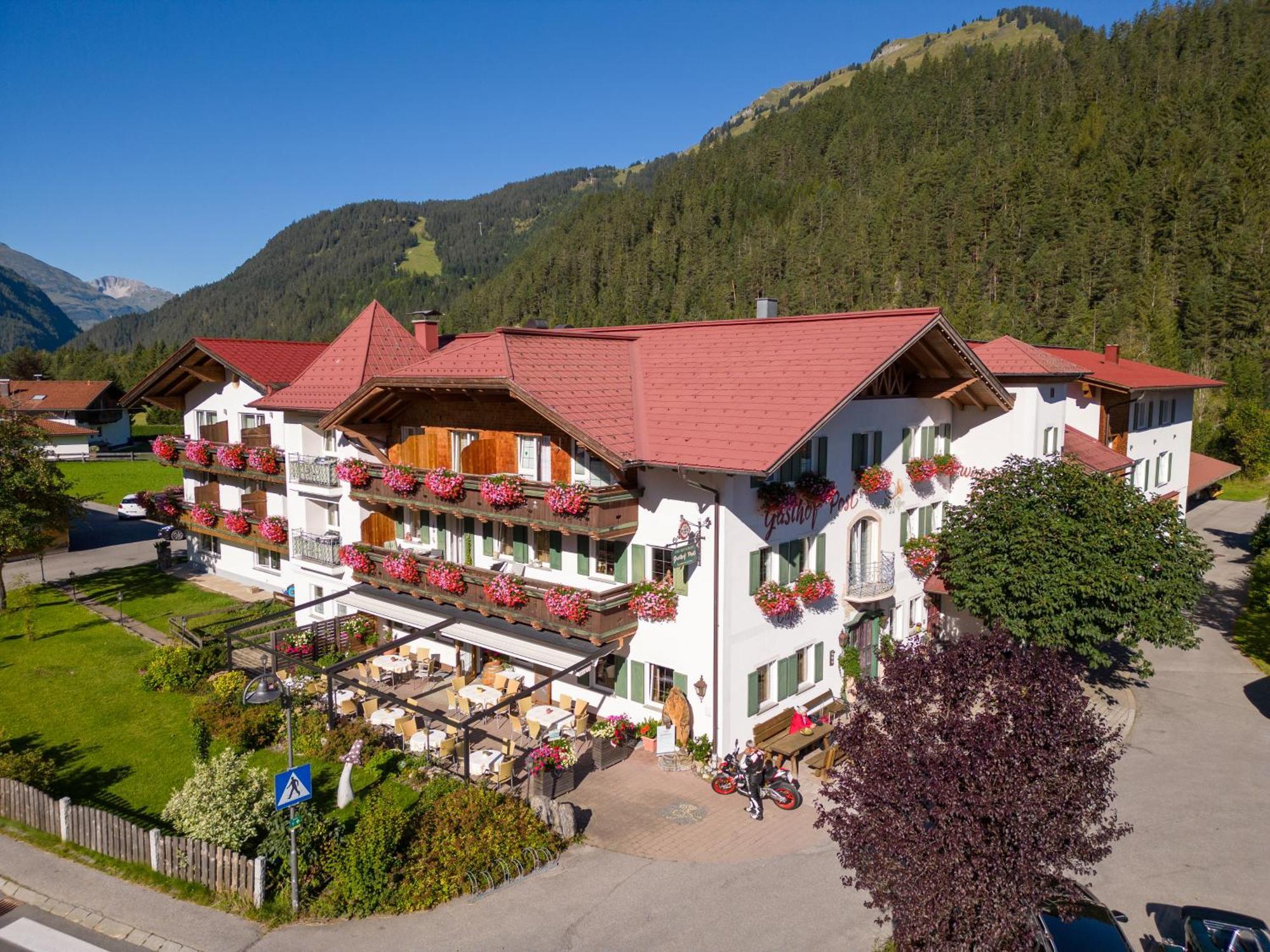 Hotel Post Bach  Exterior photo